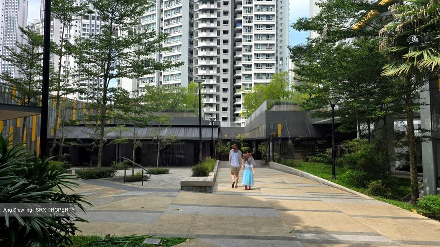 Commonwealth Towers (D3), Condominium #518606841